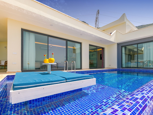  gece  -  Kasım
  | Kalkan İslamlar'da Doğa Manzaralı ve Korunaklı Lüks Villa  Jakuzili 3 Süit Odalı 6 Kişilik Tatil Villası
